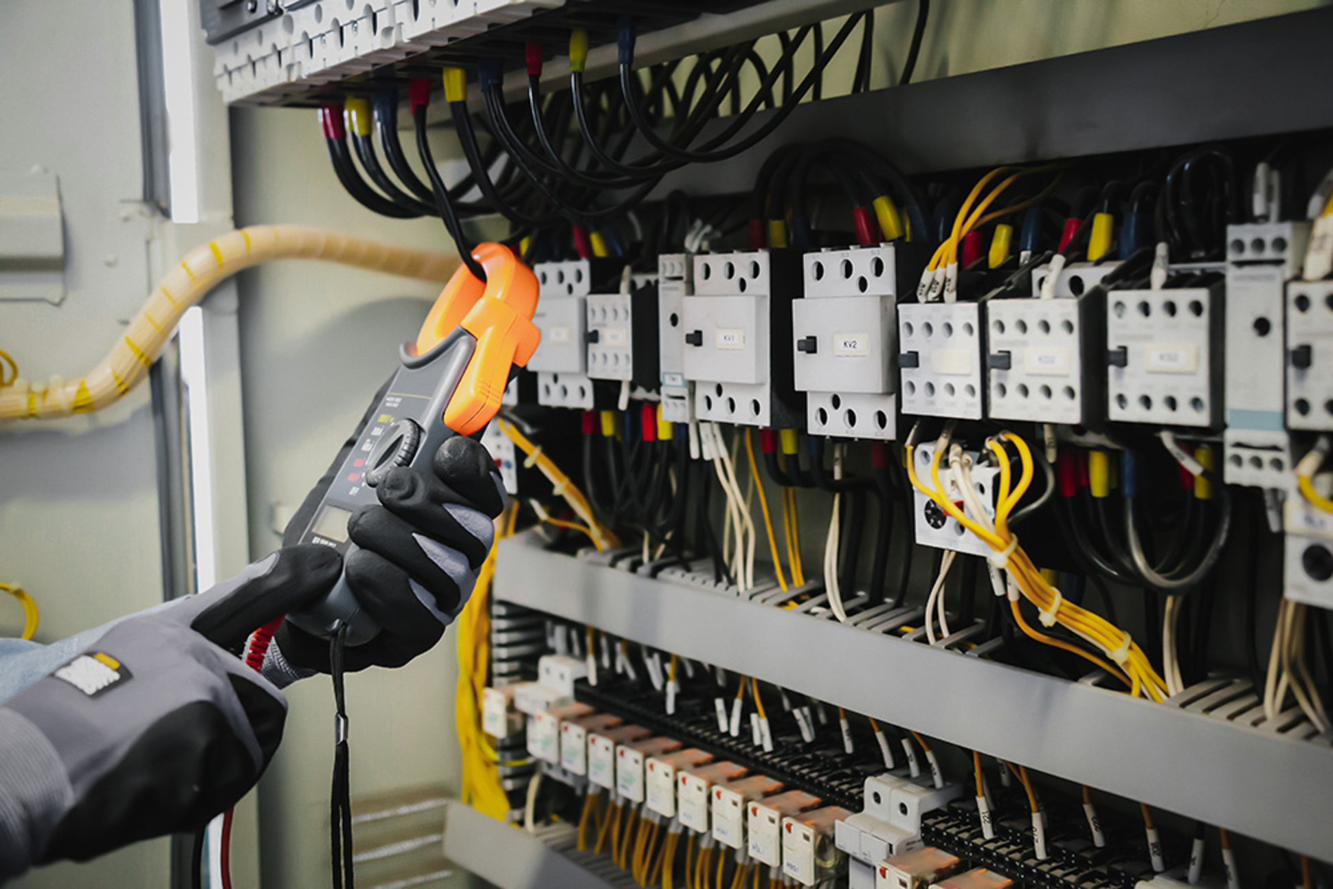 DGUV Vorschrift 3-Check bei Elektrotechnik Matthias Mahlmeister in Ramsthal
