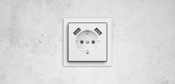 SCHUKO® USB-Steckdose bei Elektrotechnik Matthias Mahlmeister in Ramsthal