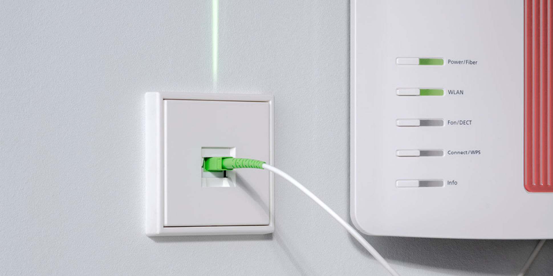 Die neuen Glasfaser-Anschlussdosen bei Elektrotechnik Matthias Mahlmeister in Ramsthal