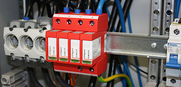 Über­spannungs­schutz bei Elektrotechnik Matthias Mahlmeister in Ramsthal